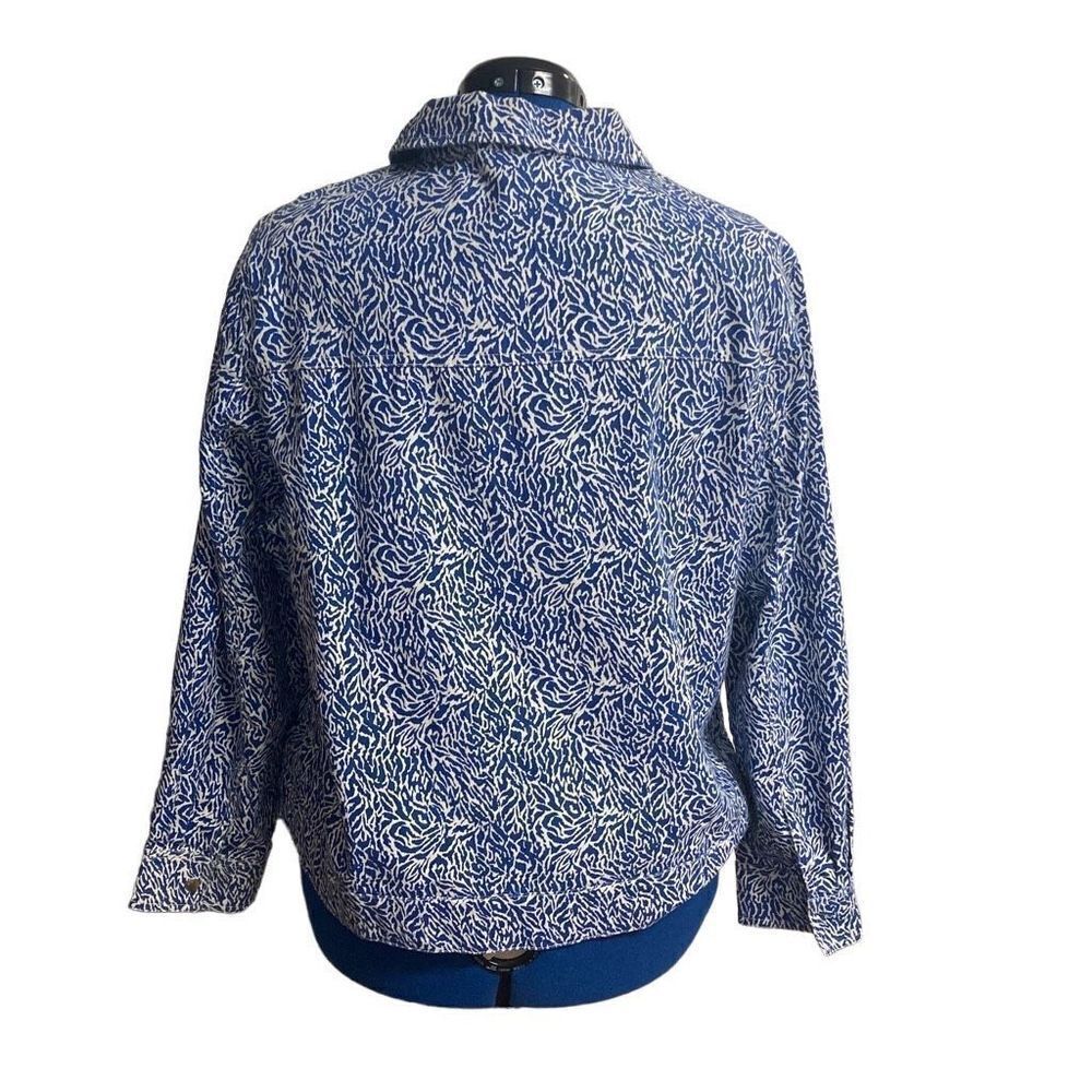 C.D. PETITES Women’s Paisley Jacket Size PXL Blue & White‎ - Picture 3 of 10